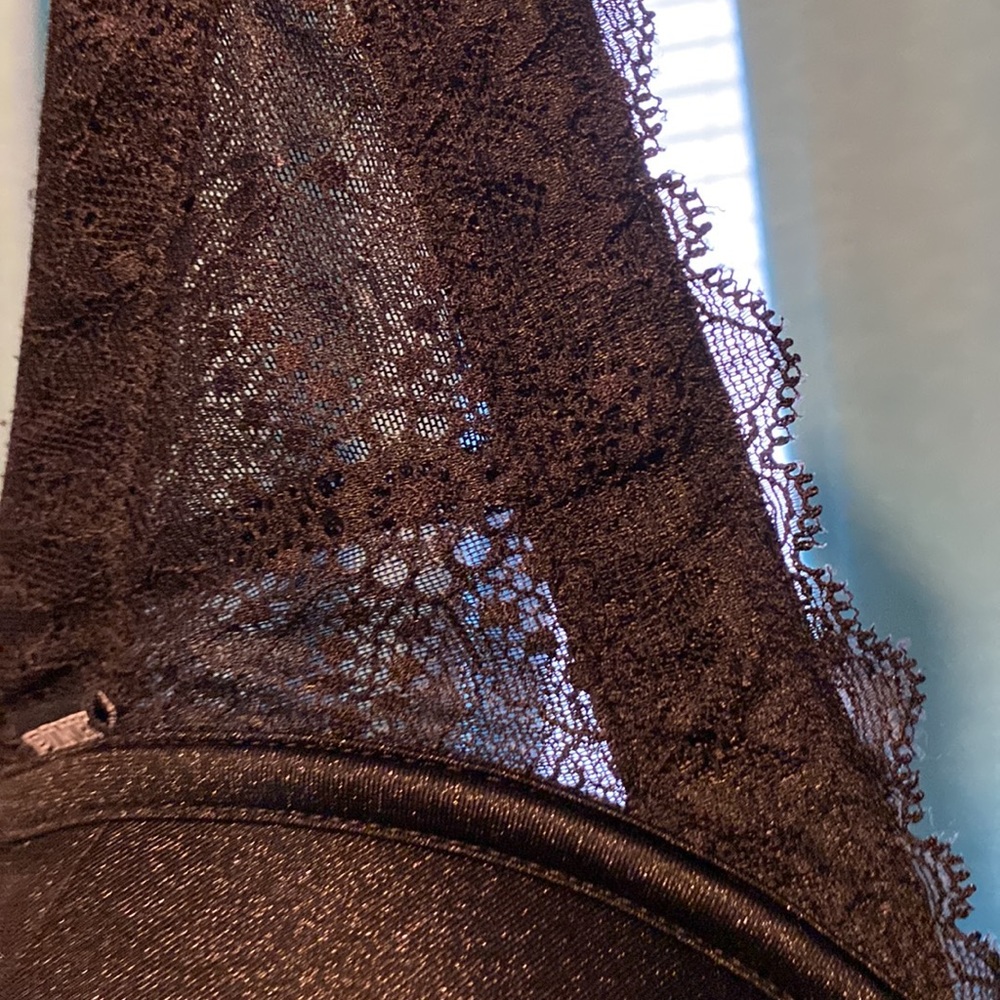 Pink Victoria’s Secret 32dd|E70 View 4